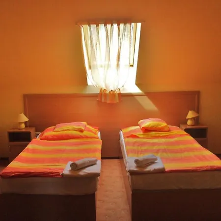 Turul Etterem Es Panzio 3* Kaposvár