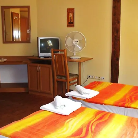 Turul Etterem Es Panzio 3*